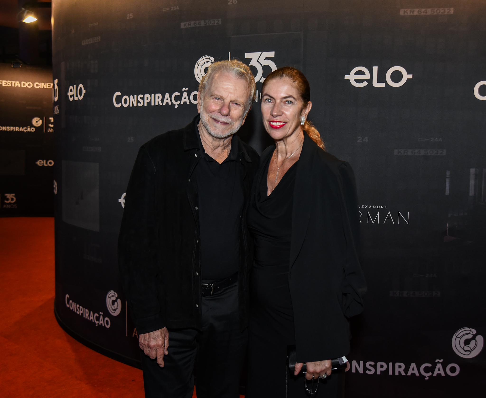 Jonas Bloch faz rara aparição com a esposa, Sylvia - Foto: Webert Belicio / AGnews