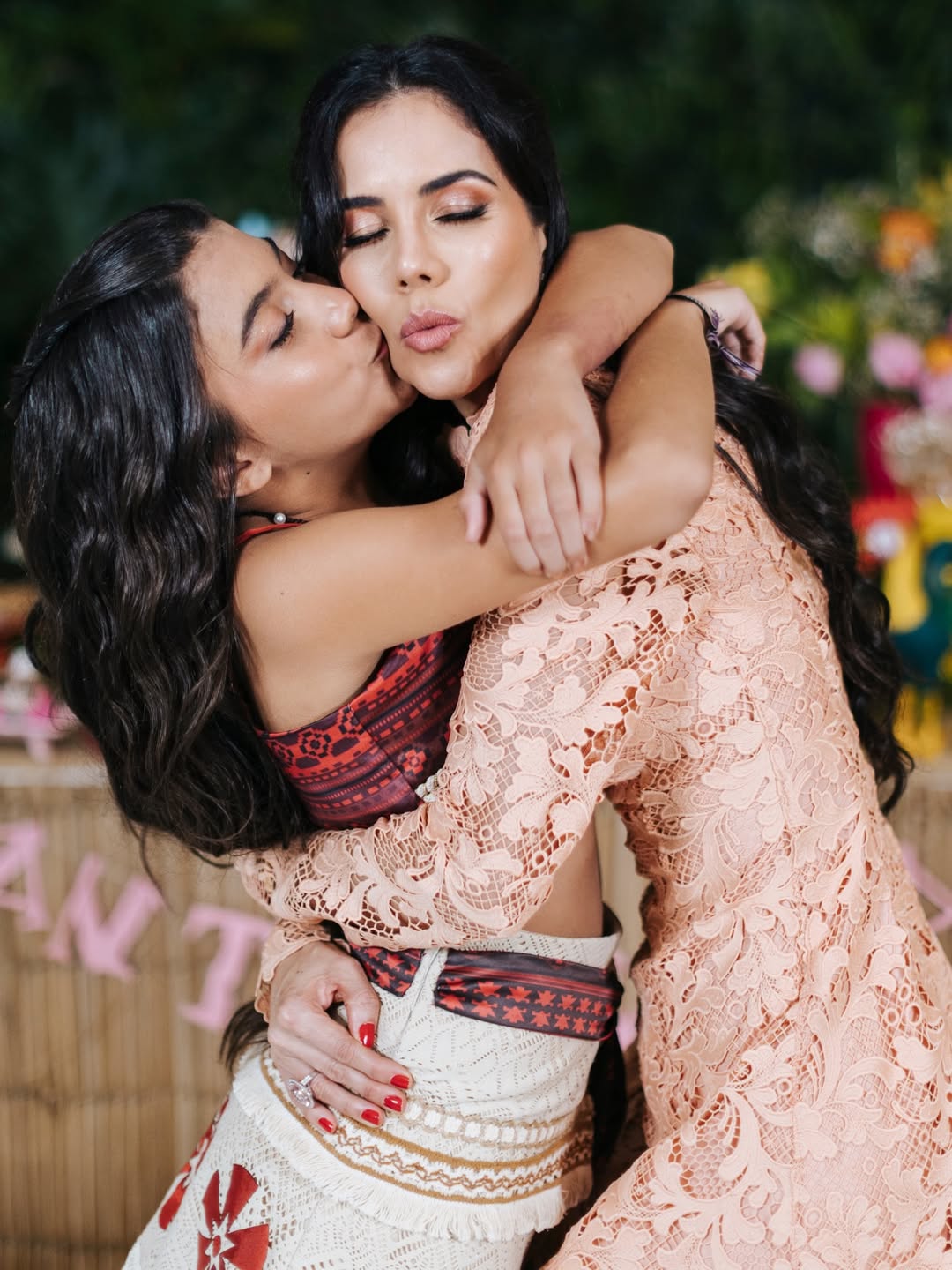 Filha de Daniela Albuquerque comemora aniversário de 11 anos - Foto: @danielaalbuquerquetv e @studioseeyou