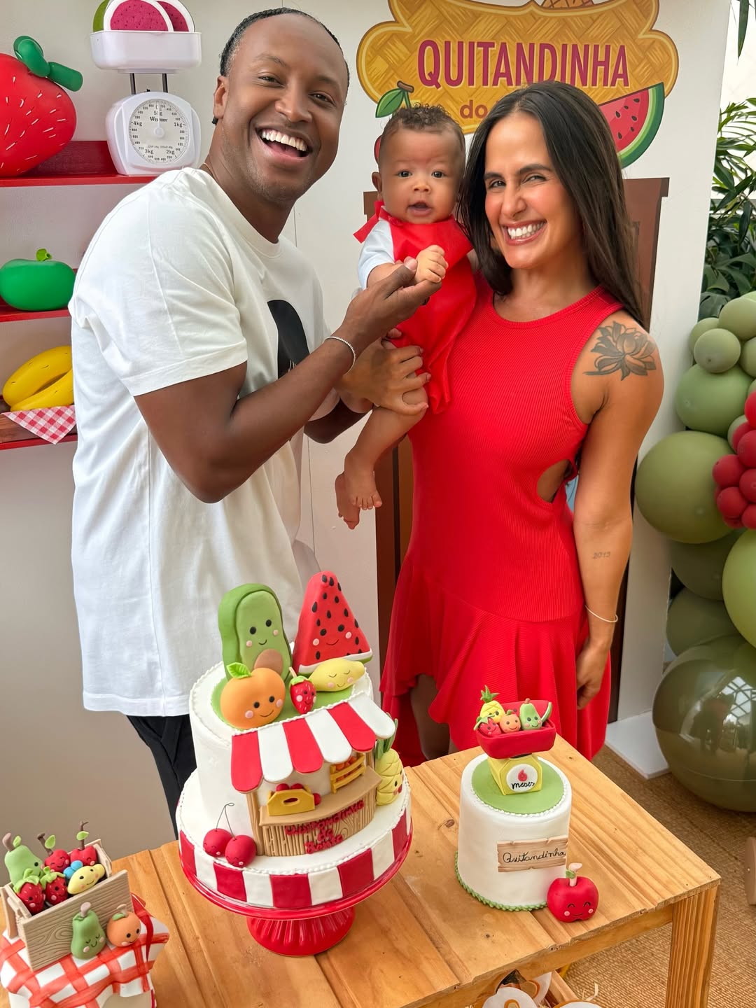 Thiaguinho, Carol Peixinho e Bento – Foto: @carolpeixinho