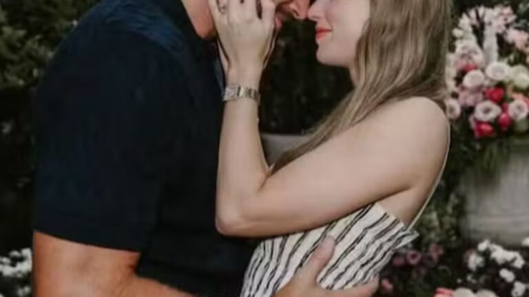 Aos 36 anos, cantora mais rica do mundo soma fortuna de R$ 8,7 bilhões e planeja casamento em mansão