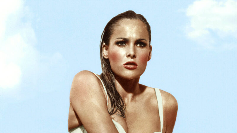 Aos 90 anos, primeira Bond Girl, de James Bond, anuncia que perdeu US$ 21 milhões de sua fortuna