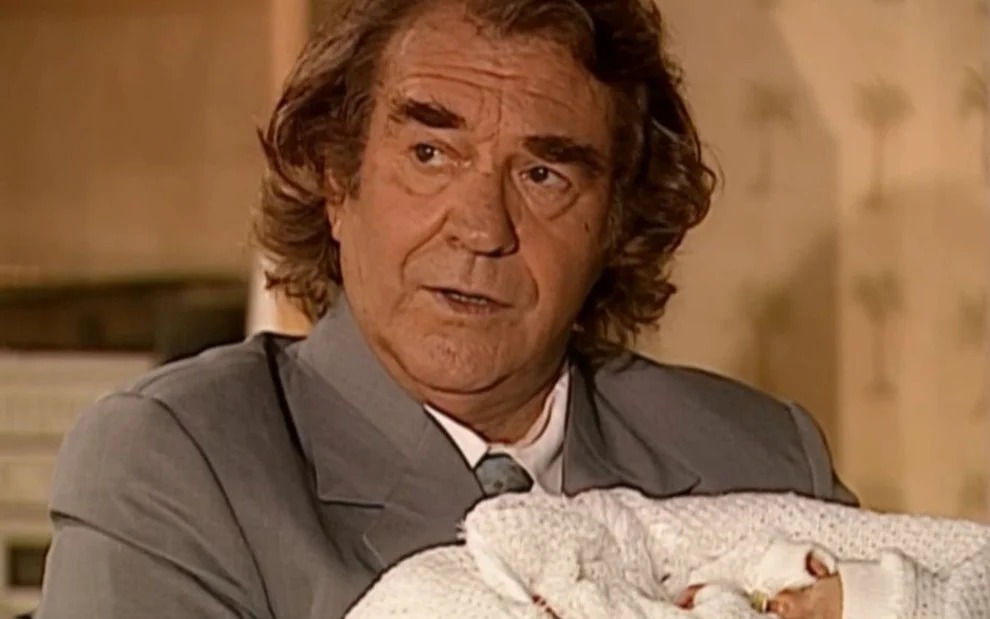 Juca de Oliveira interpretou Dr. Albieri em ‘O Clone’ - Foto: Reprodução / TV Globo