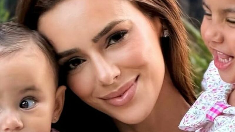 Bruna Biancardi chama a atenção ao surgir com as filhas: ‘Muito parecidas’