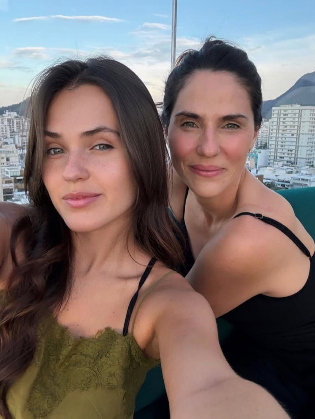 Catarina e Rafaela Mandelli - Foto: Reprodução / Instagram