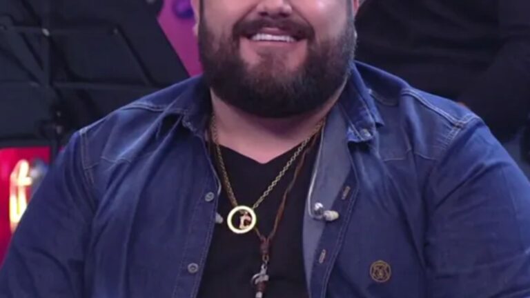 Aos 44 anos, cantor sertanejo choca ao revelar internação secreta e transformação impressionante