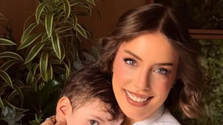 Aos dois anos, filho de Fabiana Justus chama atenção em foto inédita