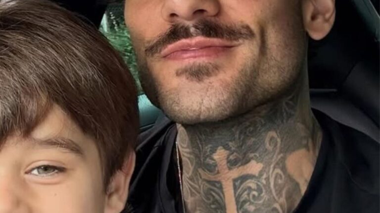 Aos 4 anos, filho de cantor famoso impressiona por semelhança com o pai: ‘Xerox’