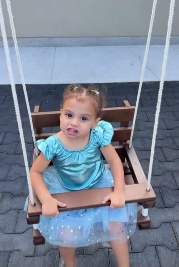 Helena, filha de Neymar 