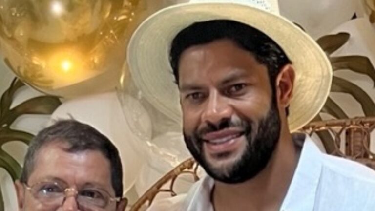 Hulk Paraíba posta fotos raras com o pai e faz declaração comovente: ‘Homem de caráter’