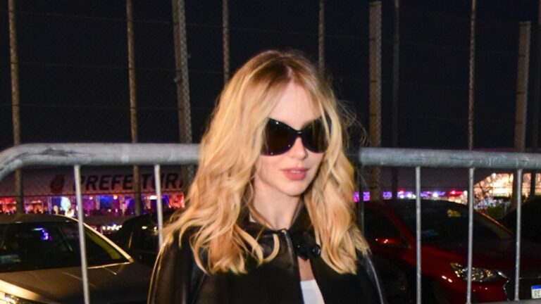 Grávida, Isabella Scherer surge em look inédito; confira