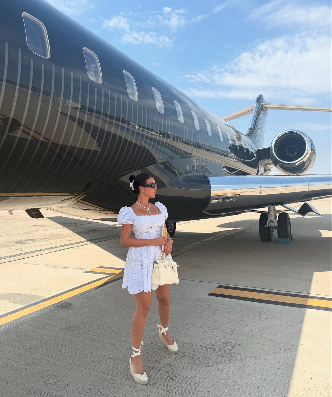 Georgina Rodrigues no jatinho particular de Cristiano Ronaldo - Foto: Reprodução / Instagram
