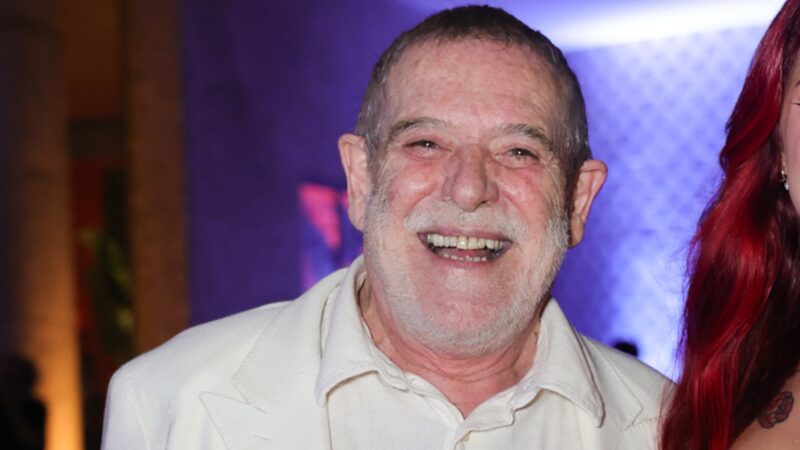 Zé de Abreu e Carol Junger - Fotos: Brazil News