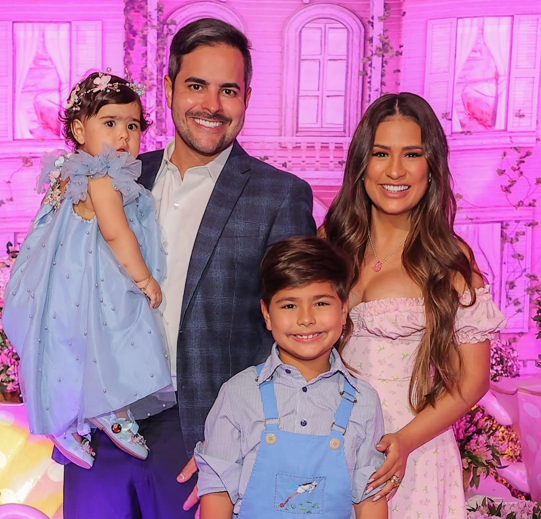 Simone Mendes e Kaká Diniz são pais de Zaya e Henry- Foto: Reprodução / Instagram @kakadiniz