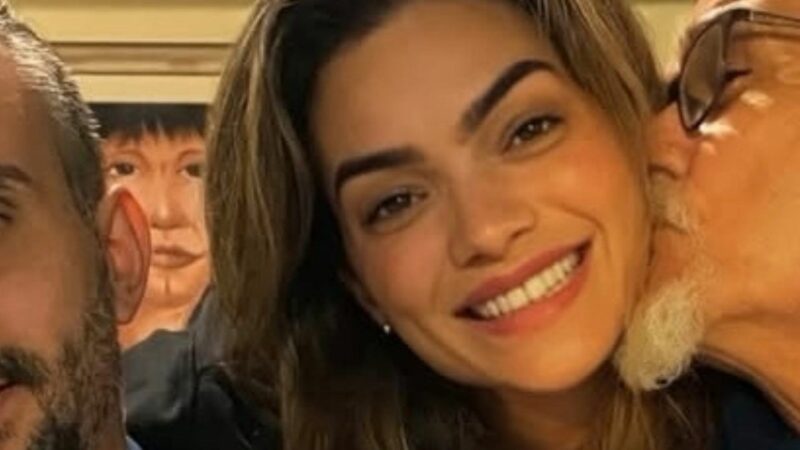Kelly Key posta foto rara com o pai e o marido e faz revelação: ‘Nunca foi’