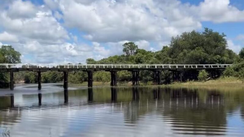 Bilionário, cantor sertanejo tem jatinho, fazenda no Pantanal e carro avaliado em R$ 7,6 milhões