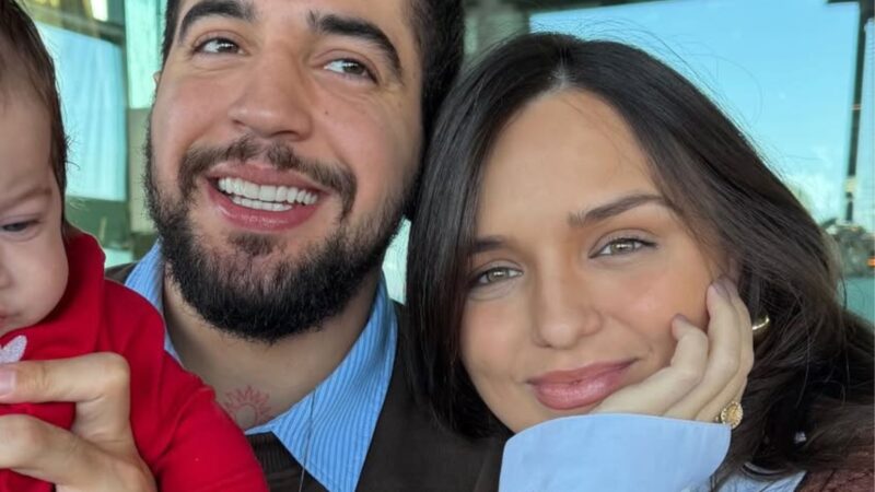 Ela cresceu! Filha de Nattan e Rafa Kalimann rouba a cena em nova foto com os pais