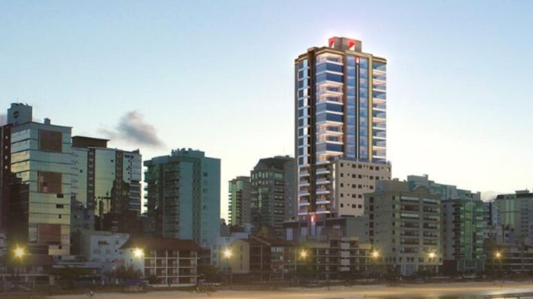 Aos 70 anos, apresentador do SBT tem apartamento de R$ 6,9 milhões em prédio entre os mais caros do Brasil