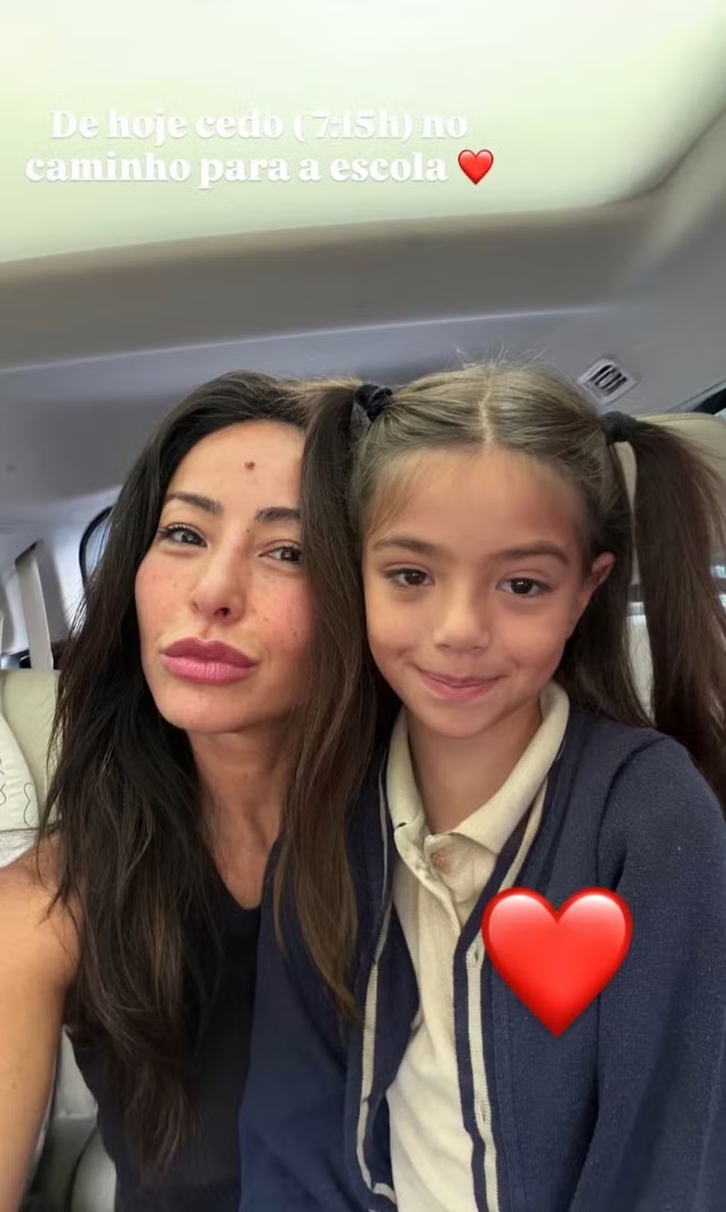 Sabrina Sato e a filha — Foto: Reprodução/Instagram
