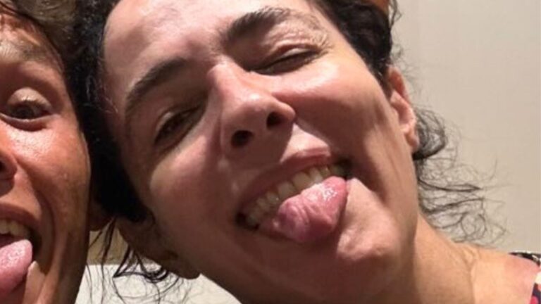 Silvia Buarque encanta com fotos raras ao lado da filha e do ex-enteado: ‘Como se fosse…’