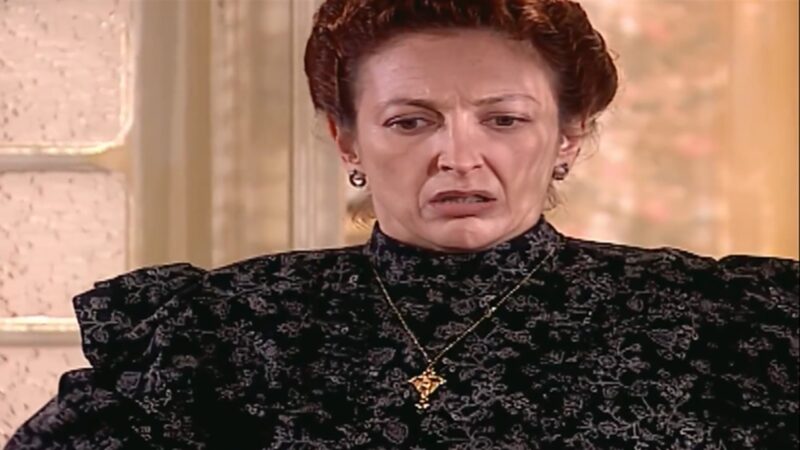 Aos 68 anos, atriz de Terra Nostra é casada com holandês que conheceu em aplicativo