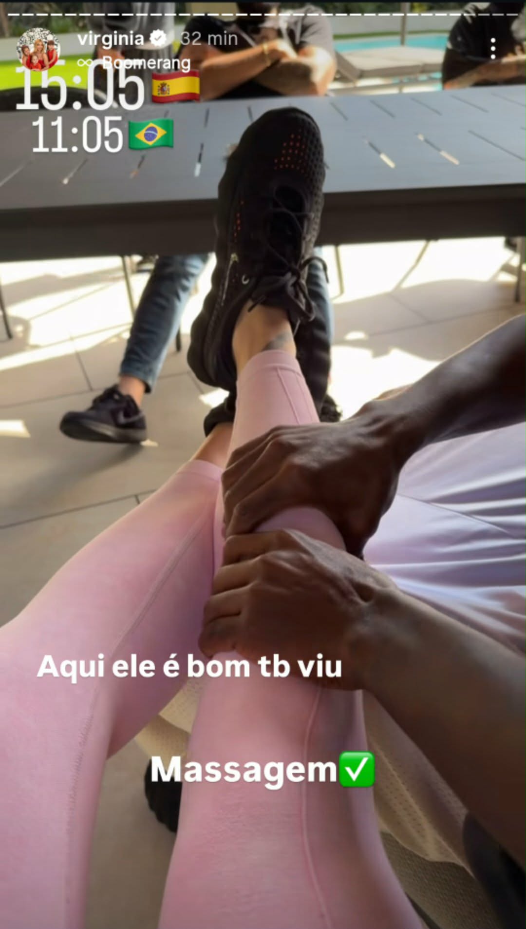 Virginia mostra momento recebendo massagem de Vini Jr.