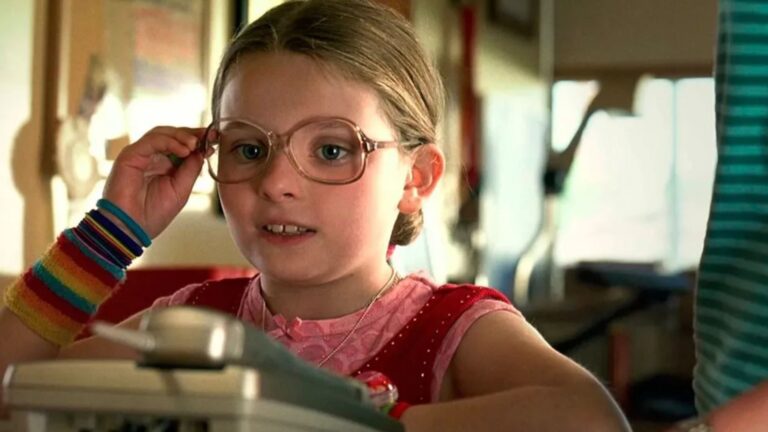 Atriz de Pequena Miss Sunshine que ganhou R$ 380 mil por 12 dias de trabalho completa 30 anos