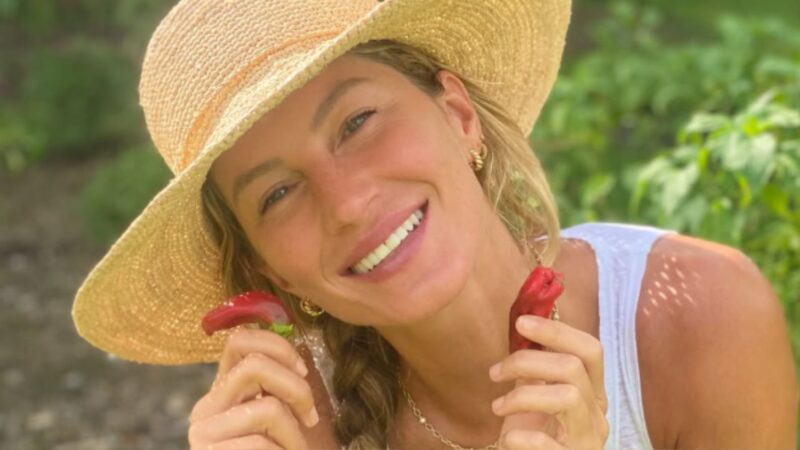 Aos 45 anos, Gisele Bündchen abandona o veganismo e volta a comer carne
