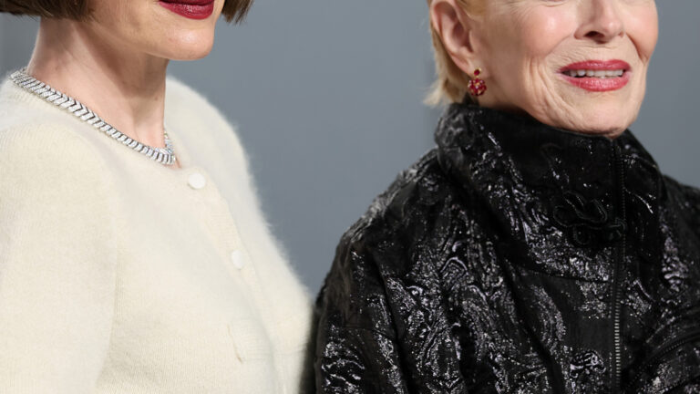 Com 51 e 83 anos, atrizes estão juntas há 10 anos e não querem casar oficialmente