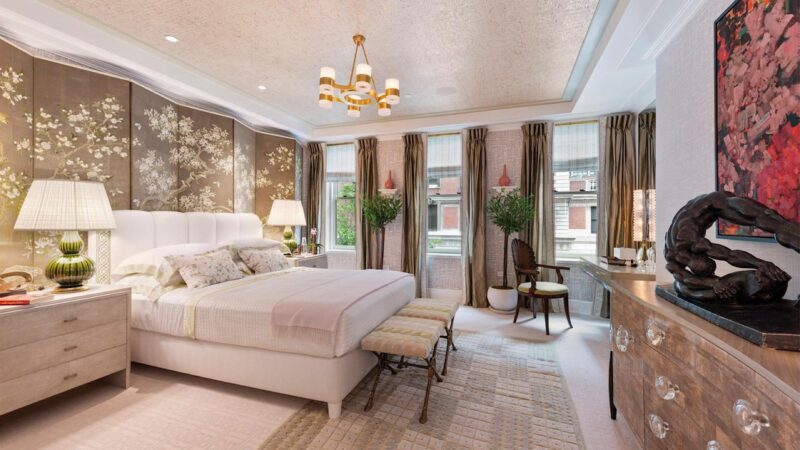Prestes a completar 64 anos, socialite tem fortuna de R$ 410 bilhões e vendeu mansão de 1.400 m² por R$ 199,7 milhões