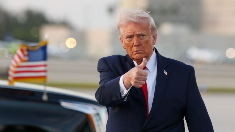 Aos 34 anos, lutador que já foi o mais bem pago do UFC é elogiado por Trump