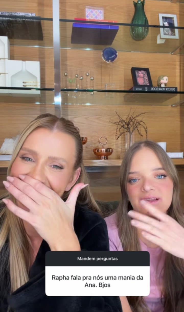 Rafaella Justus e Ana Paula Siebert 