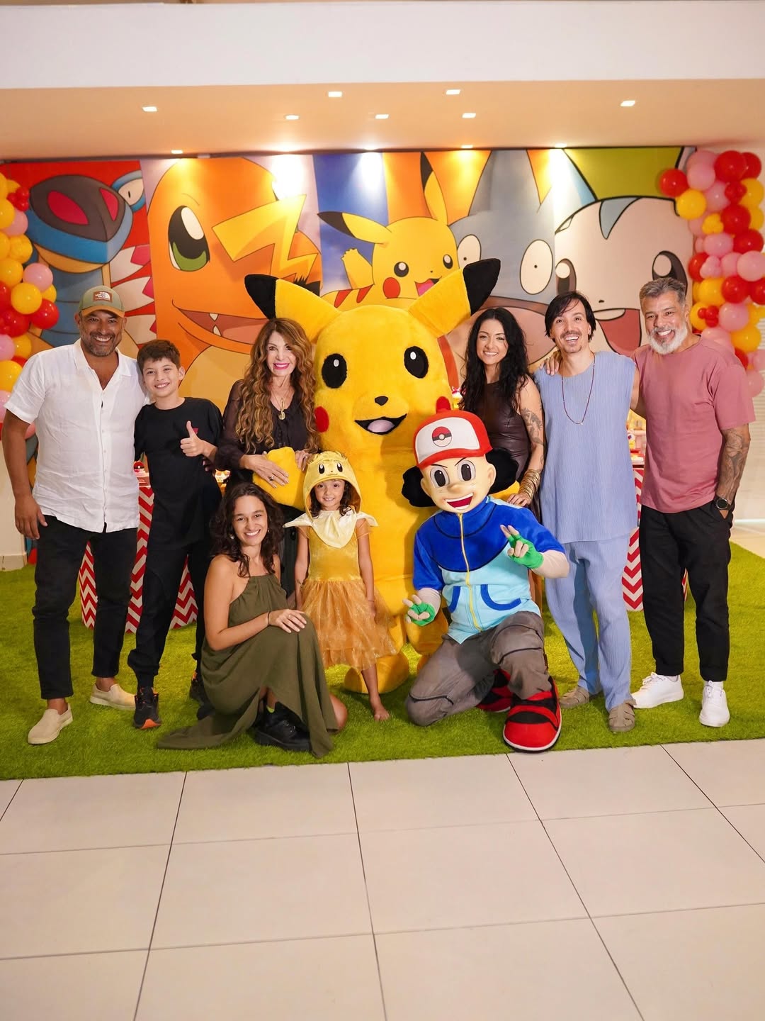 Elba Ramalho e Mauricio Mattar se reúnem na festa de 6 anos da neta, Esmeralda - Foto: Reprodução / Instagram @luayvys @fotoarthifilmes