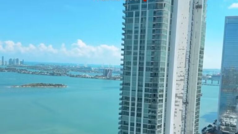 Cantora brasileira é dona de apartamento de R$ 13 milhões com vista direta para o mar