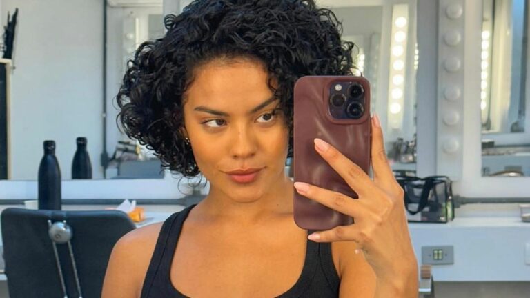Bella Campos expõe polêmica com ator em ‘Vale Tudo’ e entrega episódio: ‘Cheira meu sovaco’
