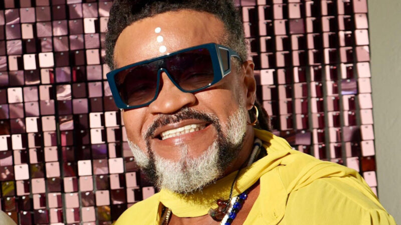 Ex-mulher de Carlinhos Brown revela como era a relação deles: ‘Se juntou’