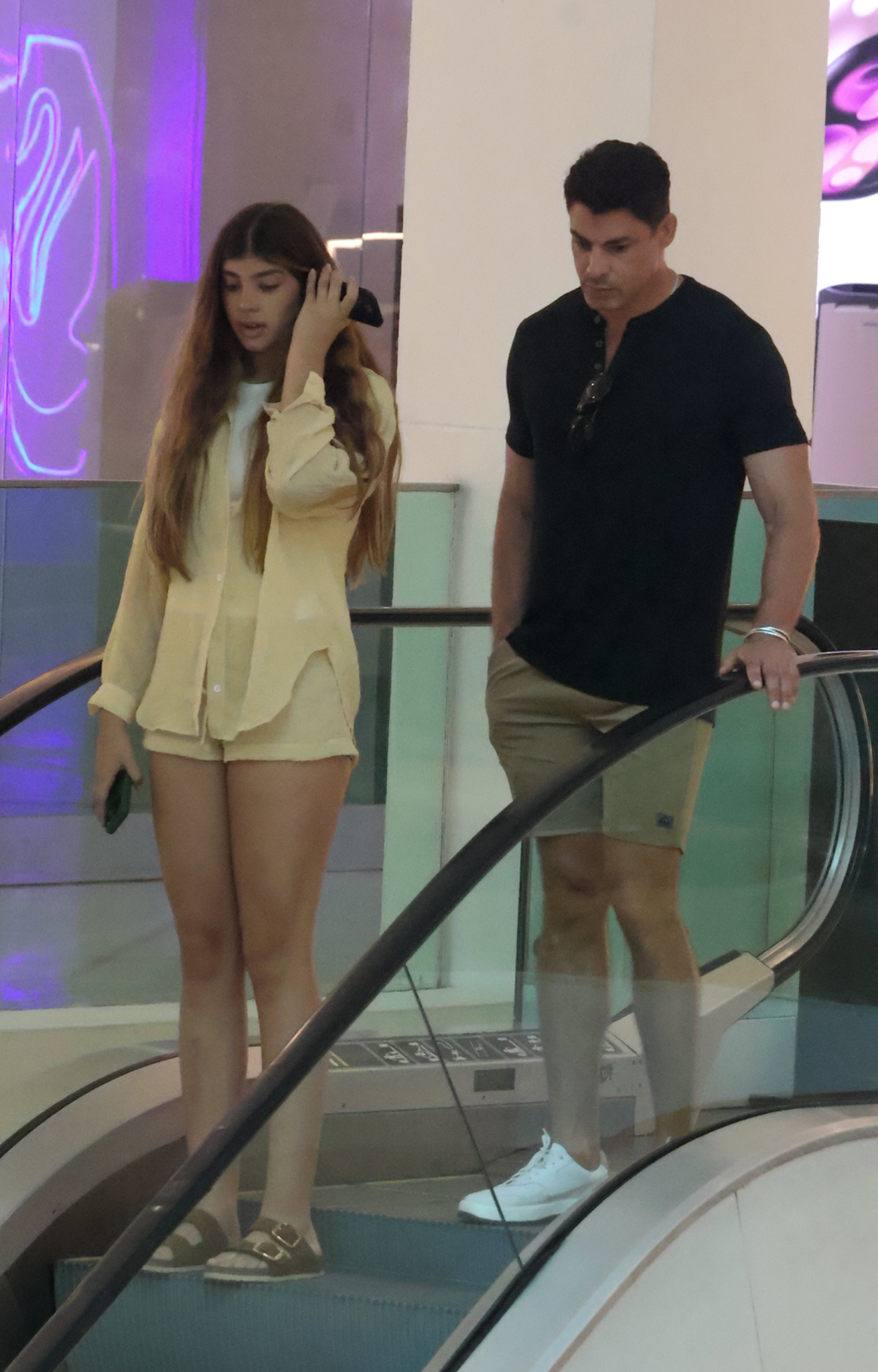 Cauã Reymond com a filha- Fotos Dan Delmiro / agnews