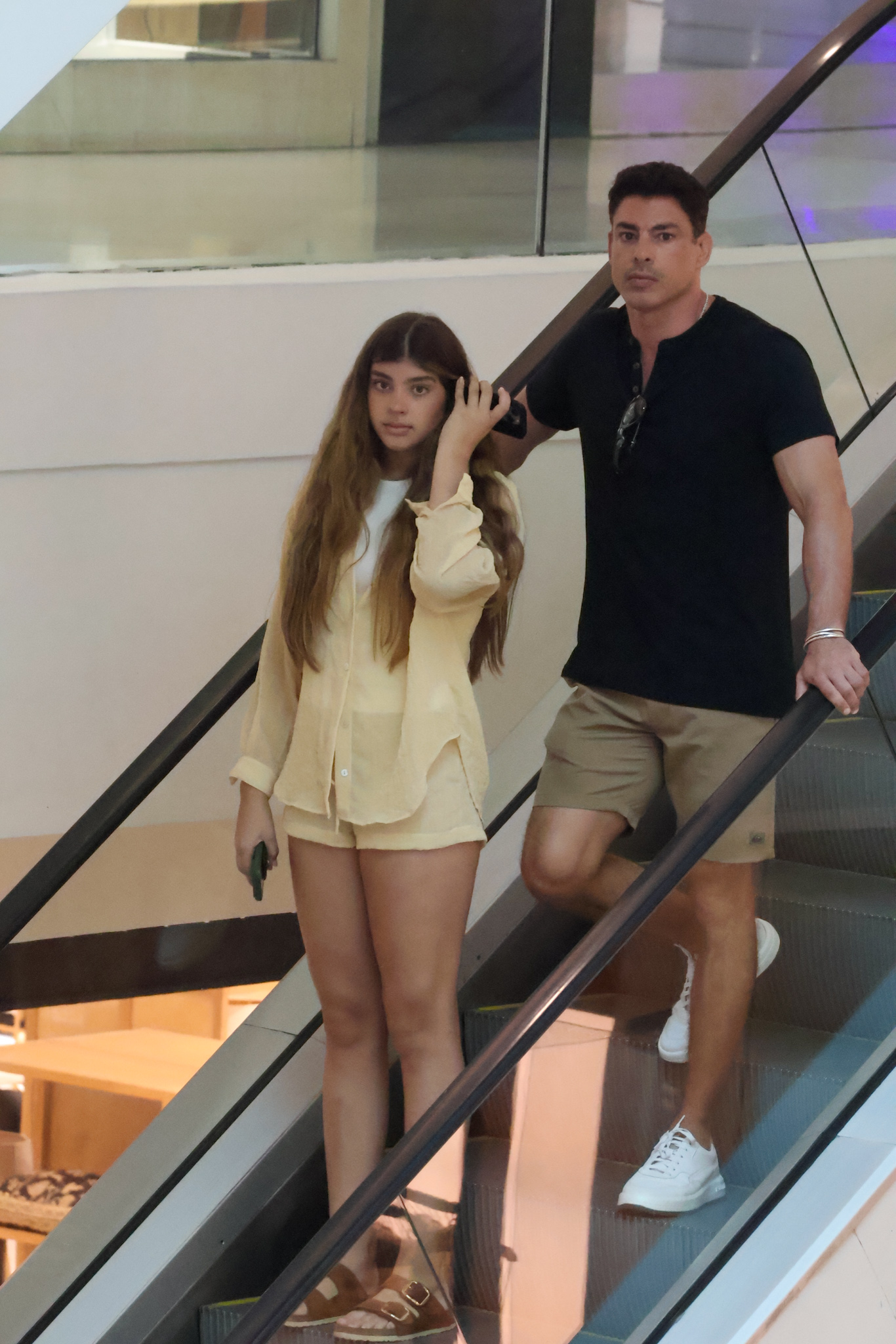 Cauã Reymond com a filha- Fotos Dan Delmiro / agnews