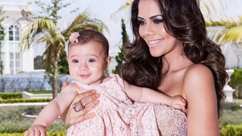Filha de Daniela Albuquerque completa 14 anos. Veja o quanto ela cresceu!