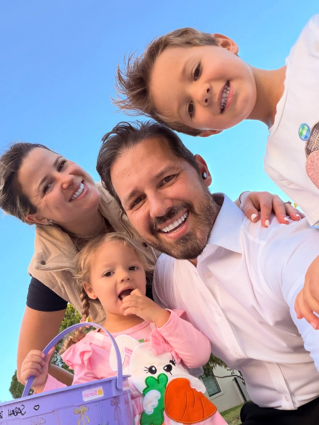 Dony De Nuccio e Larissa Laibida são pais de Leo e Sarah - Foto: Reprodução / Instagram @donydenuccio
