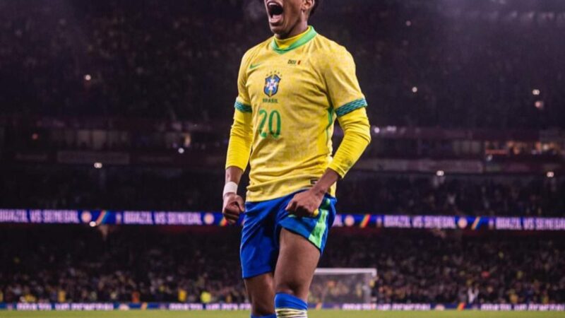 Jogador de apenas 19 anos ganha R$ 22 milhões e se torna o brasileiro mais valioso do mundo