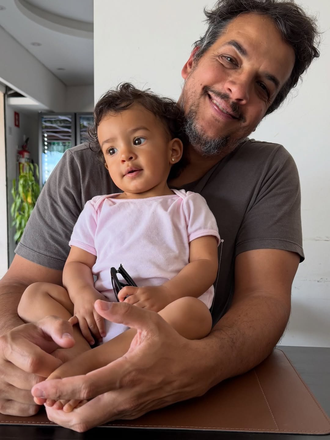 Kyara é filha de Lucy Ramos e Thiago Luciano - Foto: Reprodução / Instagram @lucyramos_ 
