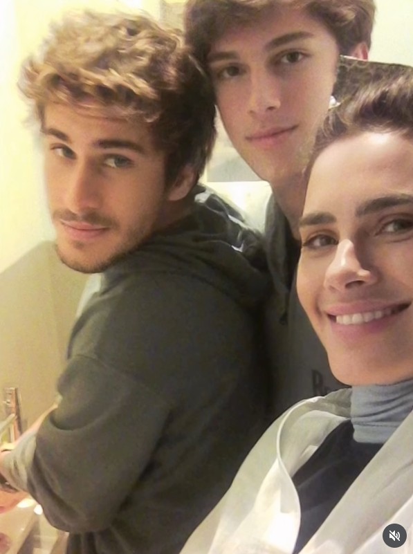 Carolina Dieckmmann é mãe de Davi e José - Foto: Reprodução / Instagram @loracarola