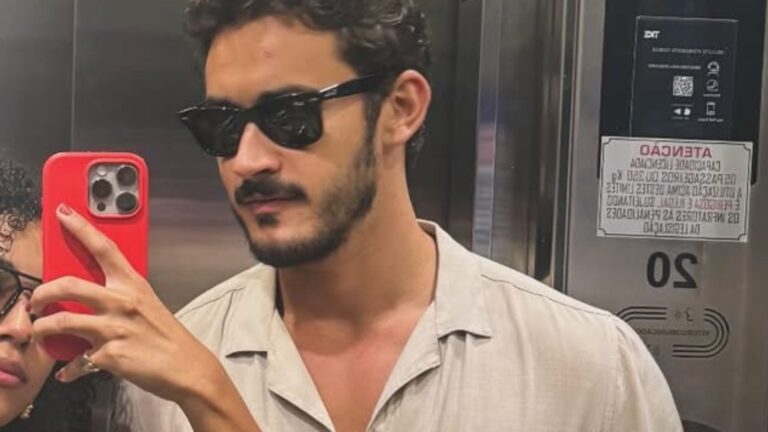 Atores de Coração Acelerado surgem juntos em nova foto após revelarem romance