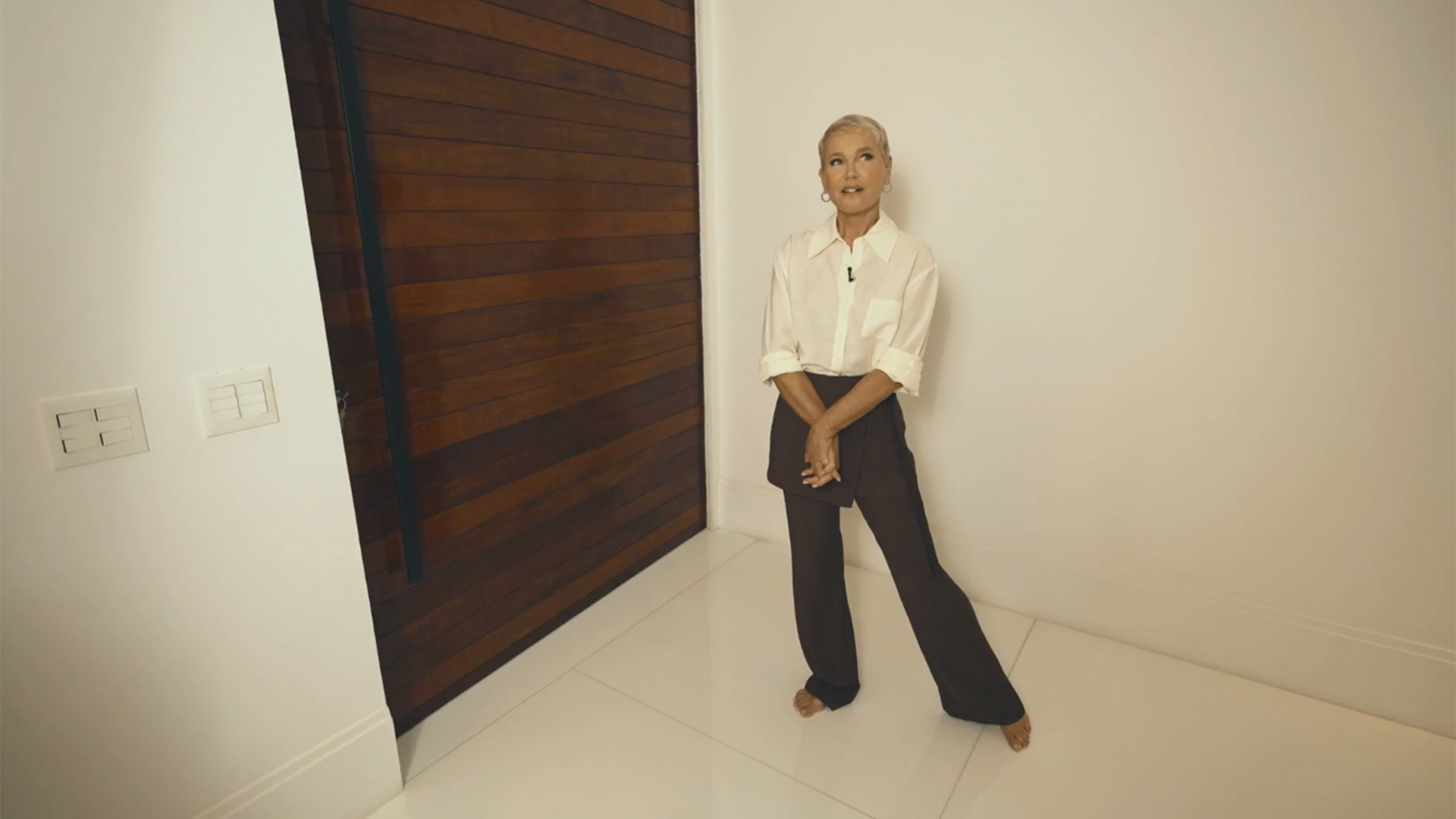 Xuxa Meneghel mostra sua mansão em entrevista no Fantástico - Foto: Reprodução / Globo