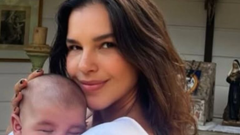 Aos 3 meses, filho de Mariana Rios rouba a cena em nova foto com a mãe: ‘Crescendo’