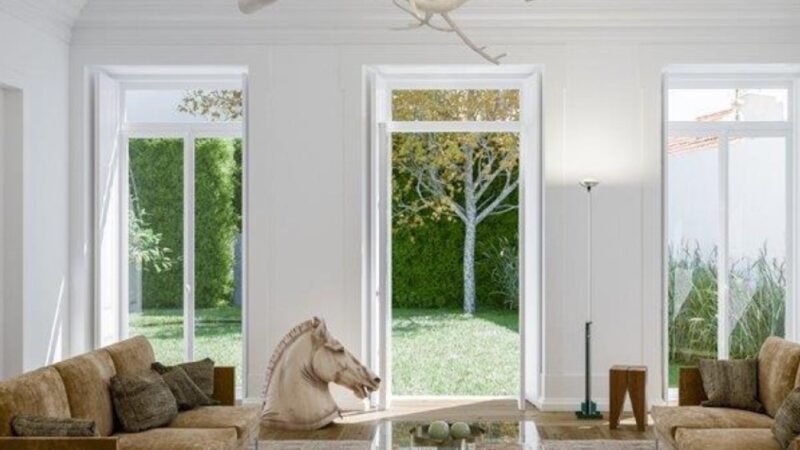 Aniversariante do dia, ator é proprietário de apartamento estilo clássico em palácio histórico