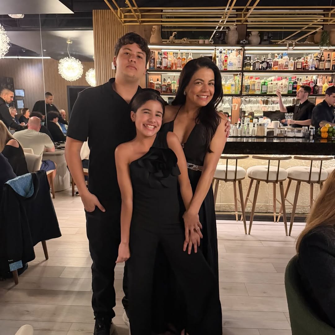 Nívea Stelmann com os filhos - Foto: Reprodução / Instagram