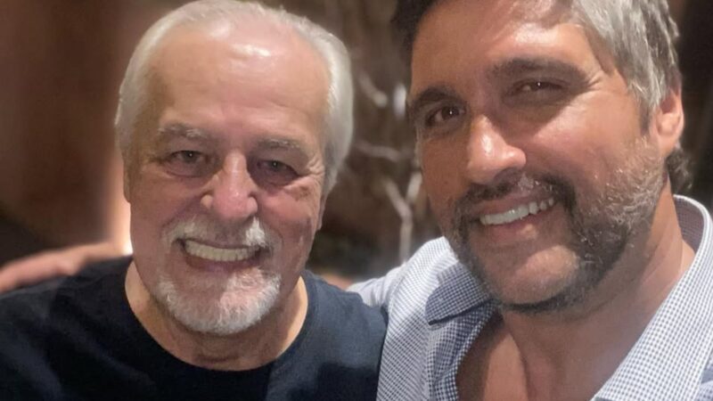 Leo Chaves com o pai, Ronald Zapala - Foto: Reprodução / Instagram @tupayro
