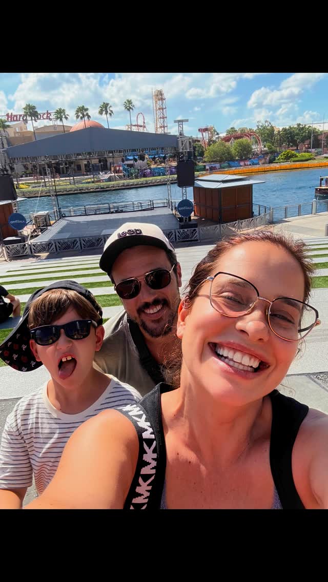 Palomma Duarte com o filho mais novo, Antônio, e o marido, Bruno Ferrari - Foto: Reprodução / Instagram @palommaduarte