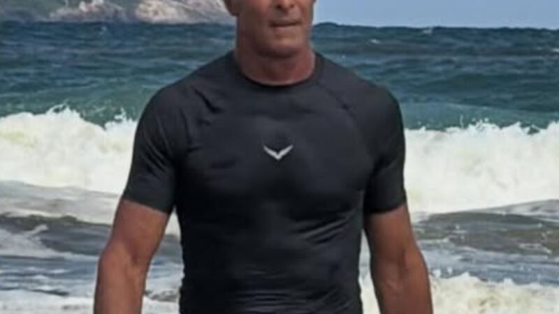 Aos 63 anos, ex-galã da Globo vive nova fase longe das novelas em refúgio paradisíaco